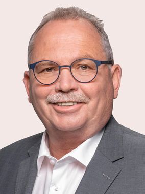 Udo Schiefner